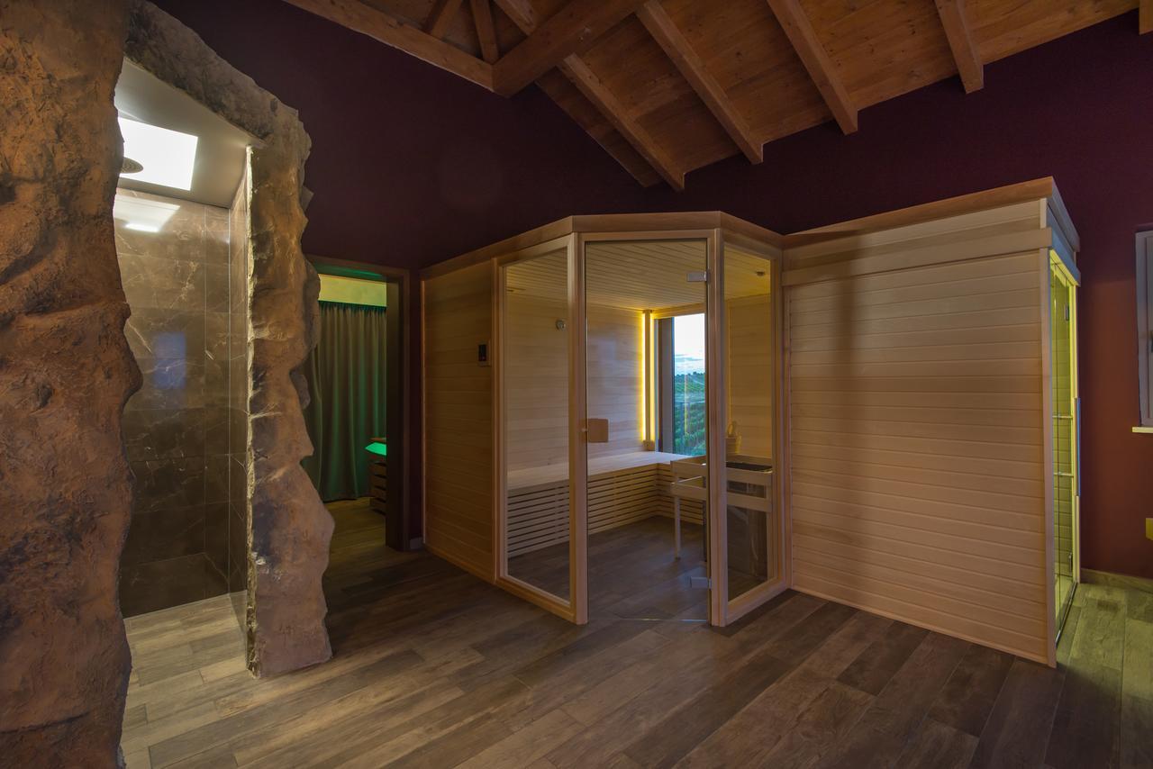 Wine Residence Cattunar Бртонигла Экстерьер фото